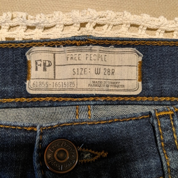 Free people distressed jeans - Picture 4 of 7